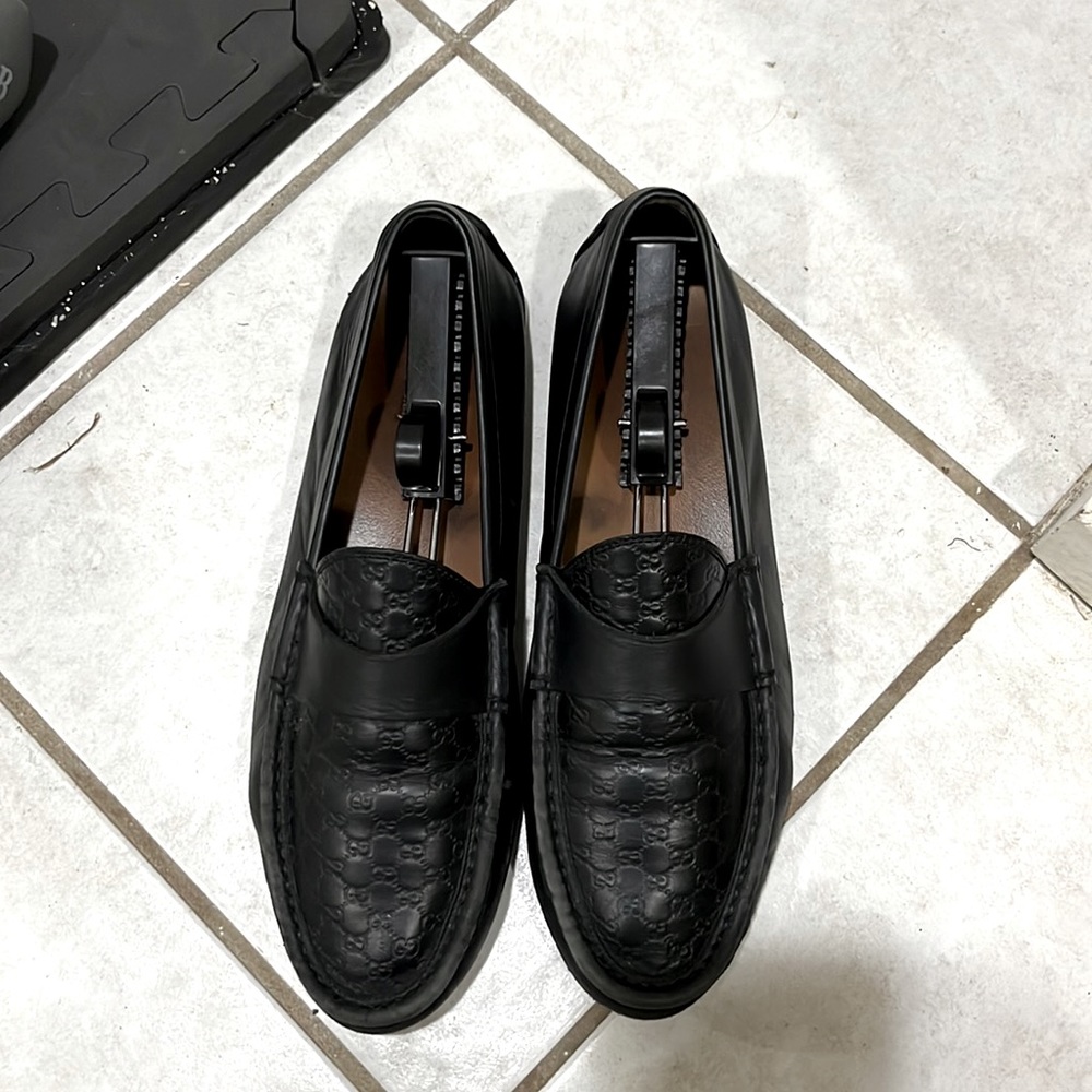 Black Gucci Drivers